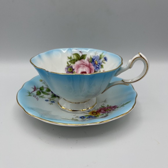 Vtg Queen Anne Cup Saucer Turquoise Blue Floral Cabbage Rose Footed Gold Trim - Picture 12 of 12